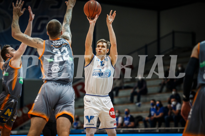 Basketball, bet-at-home Basketball Superliga 2021/22, Grunddurchgang Runde 16, Oberwart Gunners, Klosterneuburg Dukes, Jonathan Knessl (12)