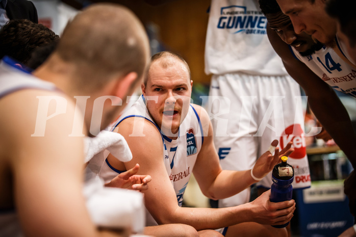 Basketball, bet-at-home Basketball Superliga 2021/22, Grunddurchgang Runde 16, Oberwart Gunners, Klosterneuburg Dukes, Sebastian Käferle (7)