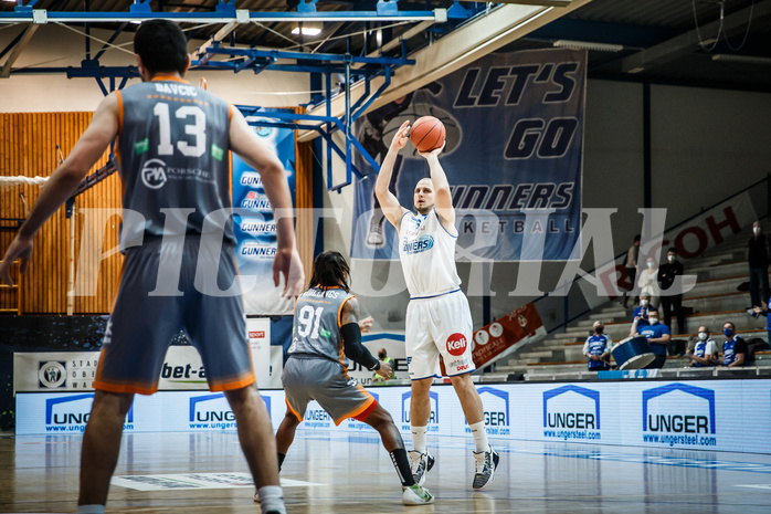 Basketball, bet-at-home Basketball Superliga 2021/22, Grunddurchgang Runde 16, Oberwart Gunners, Klosterneuburg Dukes, Renato Poljak (16)