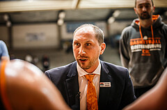 Basketball, bet-at-home Basketball Superliga 2021/22, Grunddurchgang Runde 16, Oberwart Gunners, Klosterneuburg Dukes, Christopher O´Shea (Head Coach)