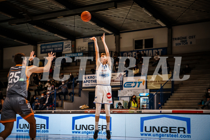 Basketball, bet-at-home Basketball Superliga 2021/22, Grunddurchgang Runde 16, Oberwart Gunners, Klosterneuburg Dukes, Florian Köppel (8)