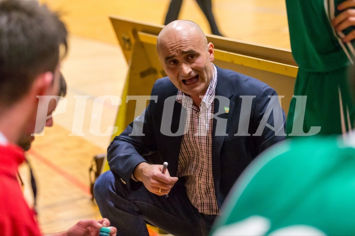 Basketball, 2.Bundesliga, Grunddurchgang 11.Runde, Mattersburg Rocks, KOS Celovec, Dragan Sliskovic (Head Coach)