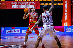Basketball, Win2Day Superliga 2024/25, Grunddurchgang 13.Runde, BC Vienna, Traiskirchen Lions, Ryan Moffat (4)