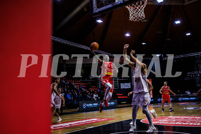 Basketball, Win2Day Superliga 2024/25, Grunddurchgang 13.Runde, BC Vienna, Traiskirchen Lions, Nelson Haskin (21)