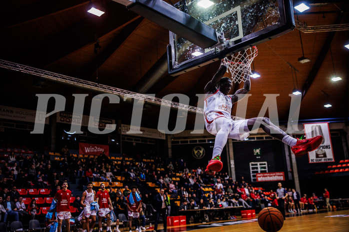 Basketball, Win2Day Superliga 2024/25, Grunddurchgang 13.Runde, BC Vienna, Traiskirchen Lions, Julio Calver de Assis Afonso (11)