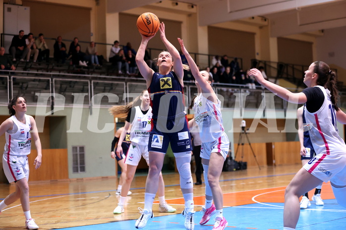 20.03.2024, Graz, Unionhalle A, Basketball Damen Superliga 2023/24, Semifinale, UBSC-DBBC Graz - SKN St. Pölten Frauen,  