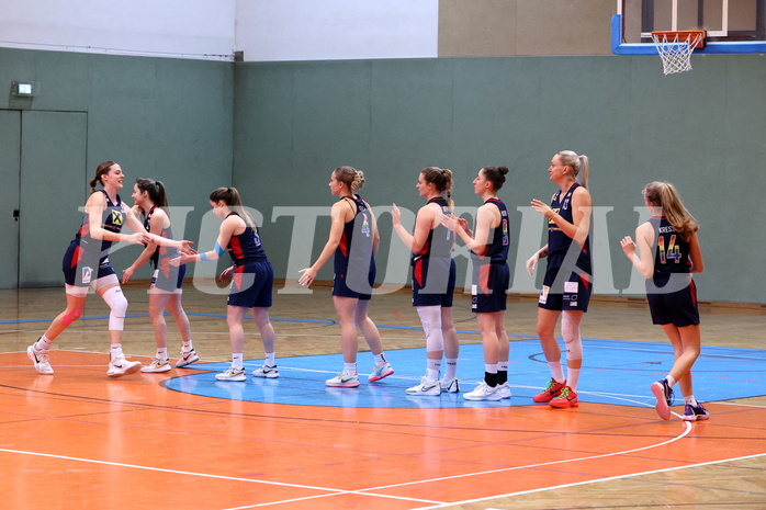 20.03.2024, Graz, Unionhalle A, Basketball Damen Superliga 2023/24, Semifinale, UBSC-DBBC Graz - SKN St. Pölten Frauen,  