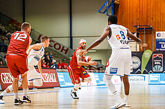 Basketball, Admiral Basketball Superliga 2019/20, Grunddurchgang 8.Runde, Oberwart Gunners, Traiskirchen Lions, Shawn L. Ray (6)
