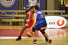 Basketball Superliga 2019/20, Grunddurchgang 8.Runde Flyers Wels vs. Kapfenberg, Derek Jackson (6),Bogic Vujosevic (5)



