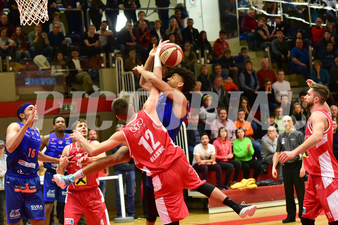 Basketball Superliga 2019/20, Grunddurchgang 8.Runde Flyers Wels vs. Kapfenberg, Thomas Csebits (4), Benjamin Blazevic (12)



