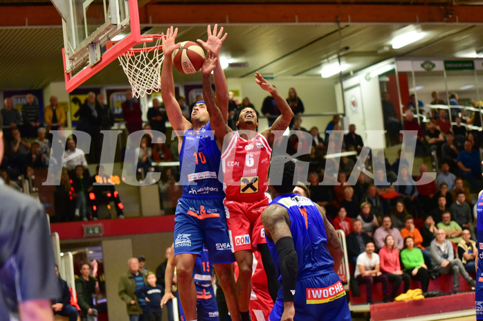 Basketball Superliga 2019/20, Grunddurchgang 8.Runde Flyers Wels vs. Kapfenberg, Derek Jackson (6) vs Jeremy Jones (10)

