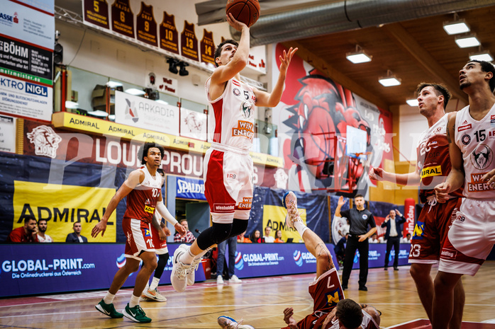 Basketball, win2day Basketball Superliga 2022/23, Grunddurchgang 1.Runde, Traiskirchen Lions, BC GGMT Vienna, Bogic Vujosevic (5)