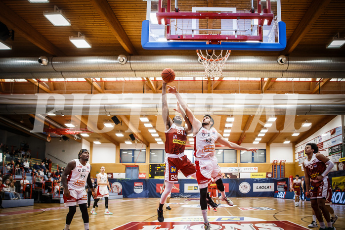 Basketball, win2day Basketball Superliga 2022/23, Grunddurchgang 1.Runde, Traiskirchen Lions, BC GGMT Vienna, Aristide Boya (24)