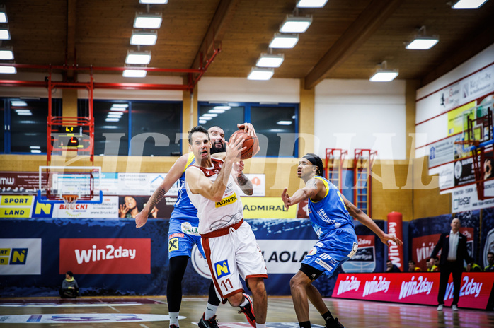 Basketball, win2day Basketball Superliga 2022/23, Grunddurchgang 10.Runde, Traiskirchen Lions, SKN St. Pölten, 