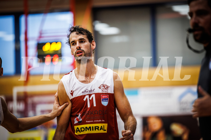 Basketball, win2day Basketball Superliga 2022/23, Grunddurchgang 1.Runde, Traiskirchen Lions, BC GGMT Vienna, Fabricio Vay (11)