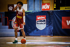 Basketball, win2day Basketball Superliga 2022/23, Grunddurchgang 1.Runde, Traiskirchen Lions, BC GGMT Vienna, Evan Taylor (10)