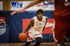 Basketball, win2day Basketball Superliga 2022/23, Grunddurchgang 1.Runde, Traiskirchen Lions, BC GGMT Vienna, Andre Jones (21)