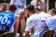 Basketball, Win2Day Superliga 2022/23, Grunddurchgang 14.Runde, BC GGMT Vienna, Unger Steel Gunners Oberwart, Goran Patekar (Coach)
