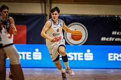 Basketball, win2day Basketball Superliga 2023/224, Grunddurchgang Runde 2, BBC Nord Dragonz, Flyers Wels, Valentin Pasterk (6)