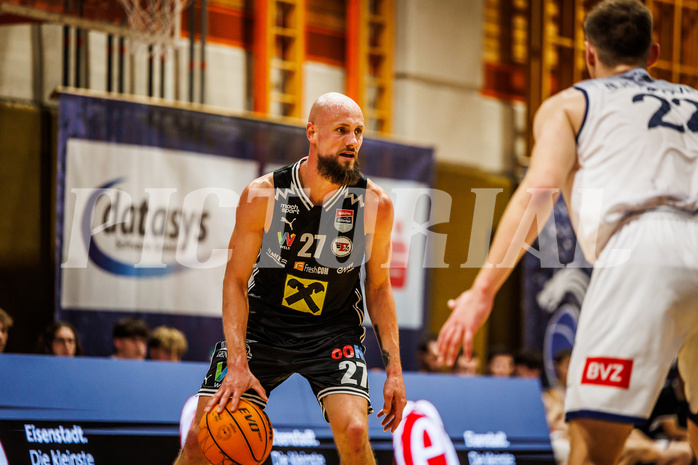 Basketball, win2day Basketball Superliga 2023/224, Grunddurchgang Runde 2, BBC Nord Dragonz, Flyers Wels, Christian Von Fintel (27)