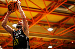Basketball, win2day Basketball Superliga 2023/224, Grunddurchgang Runde 2, BBC Nord Dragonz, Flyers Wels, Christian Von Fintel (27)