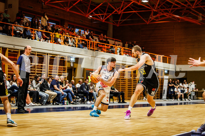 Basketball, win2day Basketball Superliga 2023/224, Grunddurchgang Runde 2, BBC Nord Dragonz, Flyers Wels, Dogus Demirel (23)