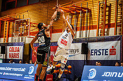 Basketball, win2day Basketball Superliga 2023/224, Grunddurchgang Runde 2, BBC Nord Dragonz, Flyers Wels, Lukas Hahn (25)