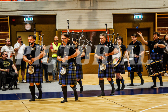 Basketball, win2day Basketball Superliga 2023/224, Grunddurchgang Runde 2, BBC Nord Dragonz, Flyers Wels, Caledonian Pipes and Drums Burgenland