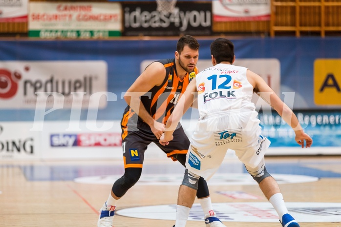 Basketball, ABL 2016/17, Grunddurchgang 22.Runde, Oberwart Gunners, Klosterneuburg Dukes, Jozo Rados (11), Benjamin Blazevic (12)