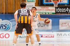 Basketball, ABL 2016/17, Grunddurchgang 22.Runde, Oberwart Gunners, Klosterneuburg Dukes, Jakob Szkutta (4), Lennard Burgemeister (10)