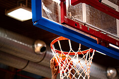 Basketball, win2day Basketball Superliga 2023/24, Grunddurchgang 4.Runde, Traiskirchen Lions, BBC Nord Dragonz, Demarcus Demonia (4)