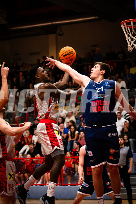 Basketball, win2day Basketball Superliga 2023/24, Grunddurchgang 4.Runde, Traiskirchen Lions, BBC Nord Dragonz, Lukas Knor (21)