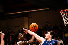 Basketball, win2day Basketball Superliga 2023/24, Grunddurchgang 4.Runde, Traiskirchen Lions, BBC Nord Dragonz, Lukas Knor (21)