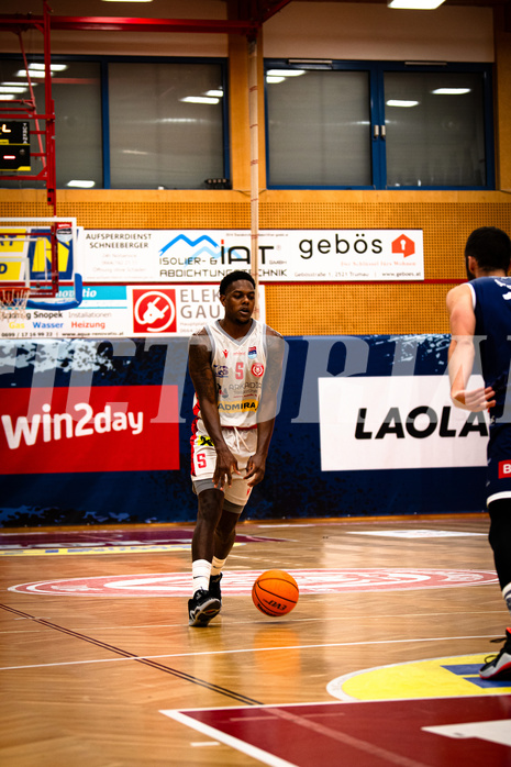 Basketball, win2day Basketball Superliga 2023/24, Grunddurchgang 4.Runde, Traiskirchen Lions, BBC Nord Dragonz, Davon Clare (5)