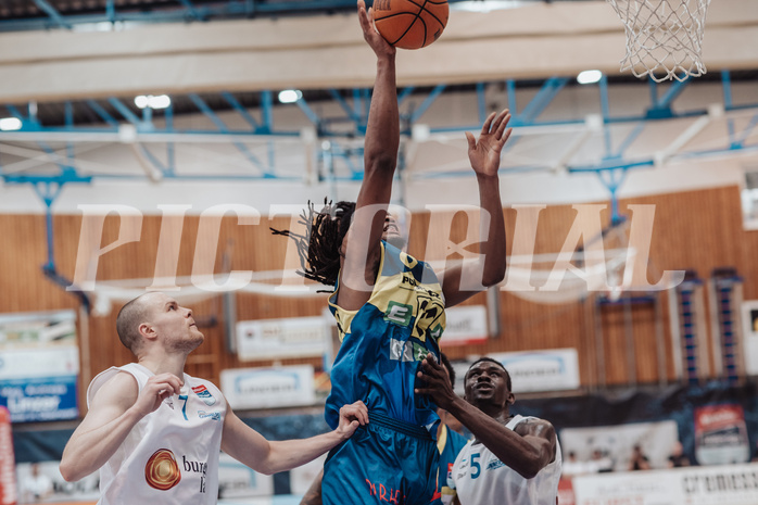 Basketball, Basketball Superliga 2023/24 , F 2, Oberwart Gunners, UBSC Graz, Sebastian Kaeferle (7), Jalen Shaw (6), Shaquille Rombley (5)