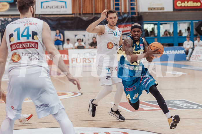 Basketball, Basketball Superliga 2023/24 , F 2, Oberwart Gunners, UBSC Graz, Jonathan Knessl (12), Jeremy Smith (4)