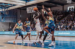 Basketball, Basketball Superliga 2023/24 , F 2, Oberwart Gunners, UBSC Graz, Elias Podany (10), Jalen Shaw (6), Munis Tutu (10), Christian Brandon (18), Fran Vidovic (17)