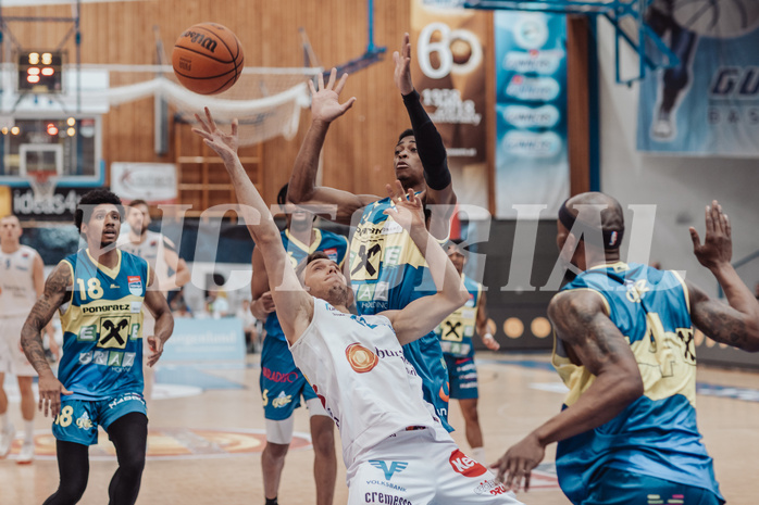 Basketball, Basketball Superliga 2023/24 , F 2, Oberwart Gunners, UBSC Graz, Christian Brandon (18), Jonathan Knessl (12), Jeremy Smith (4)