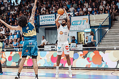 Basketball, Basketball Superliga 2023/24 , F 2, Oberwart Gunners, UBSC Graz, Avery Diggs (8), Kris Monroe (13)