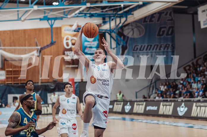 Basketball, Basketball Superliga 2023/24 , F 2, Oberwart Gunners, UBSC Graz, Jeremy Smith (4), Edi Patekar (9)