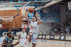 Basketball, Basketball Superliga 2023/24 , F 2, Oberwart Gunners, UBSC Graz, Jeremy Smith (4), Edi Patekar (9)