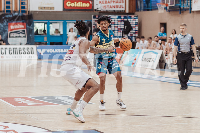 Basketball, Basketball Superliga 2023/24 , F 2, Oberwart Gunners, UBSC Graz, Kris Monroe (13), Zachery Cooks (3)