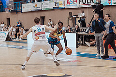 Basketball, Basketball Superliga 2023/24 , F 2, Oberwart Gunners, UBSC Graz, Florian Koeppel (8), Fran Vidovic (17)