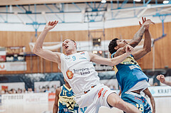 Basketball, Basketball Superliga 2023/24 , F 2, Oberwart Gunners, UBSC Graz, Edi Patekar (9), Christian Brandon (18)