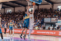 Basketball, Basketball Superliga 2023/24 , F 2, Oberwart Gunners, UBSC Graz, Avery Diggs (8), Daniel Koeppel (14)