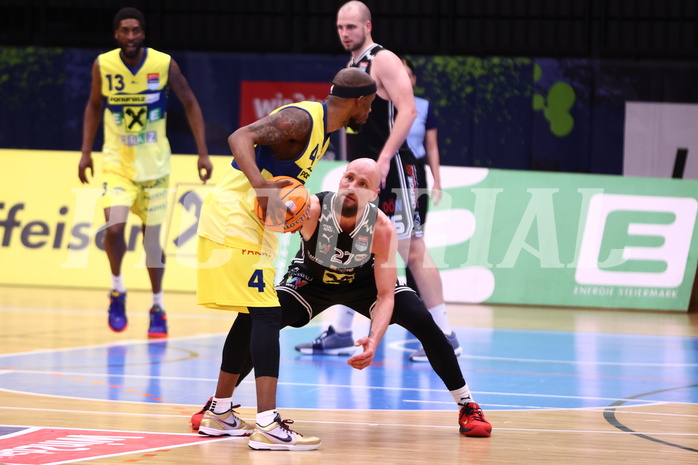 09.03.2025, Graz, Raiffeisen Sportpark Graz, Basketball Superliga 2024/25, 3. Platzierungsrunde, UBSC Graz - Flyers Wels