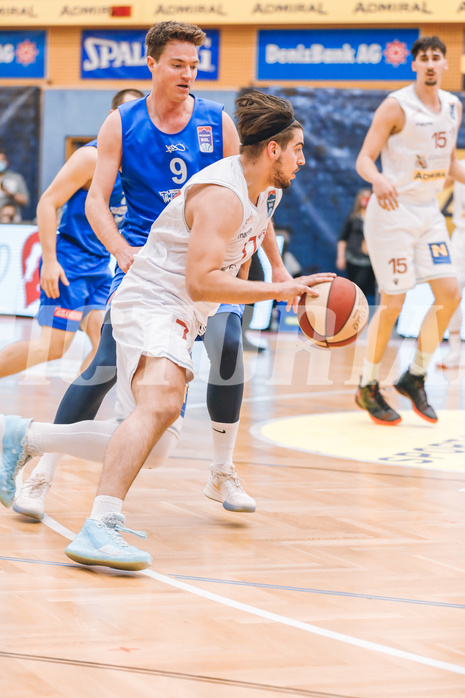 Basketball Basketball Superliga 2020/21, Grunddurchgang 17.Runde Traiskirchen Lions vs. D.C. Timberwolves 
