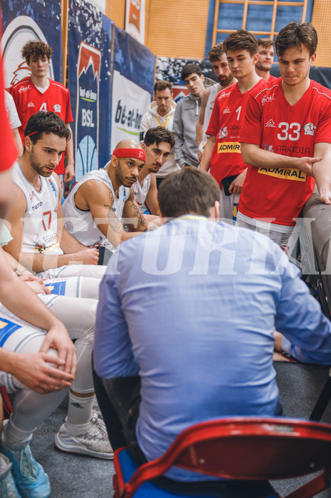 Basketball Basketball Superliga 2020/21, Grunddurchgang 17.Runde Traiskirchen Lions vs. D.C. Timberwolves 
