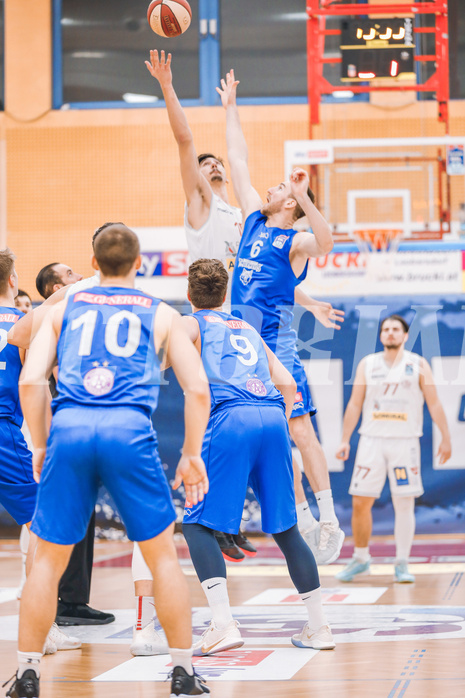 Basketball Basketball Superliga 2020/21, Grunddurchgang 17.Runde Traiskirchen Lions vs. D.C. Timberwolves 
