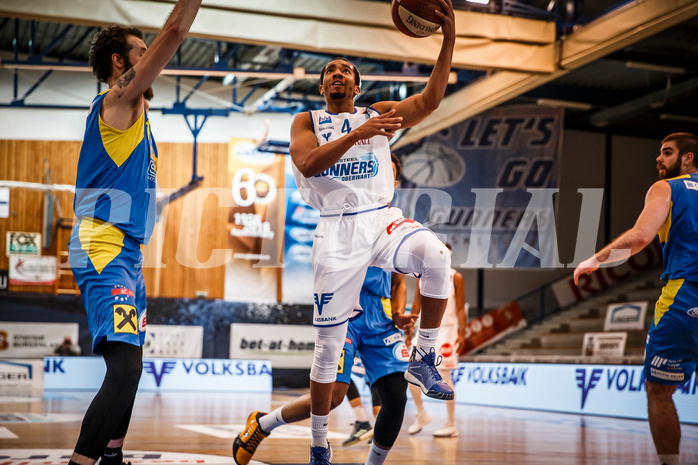 Basketball, bet-at-home Basketball Superliga 2020/21, Grunddurchgang, 6. Runde, Oberwart Gunners, SKN St. Pölten Basketball, Lawrence Alexander (4)